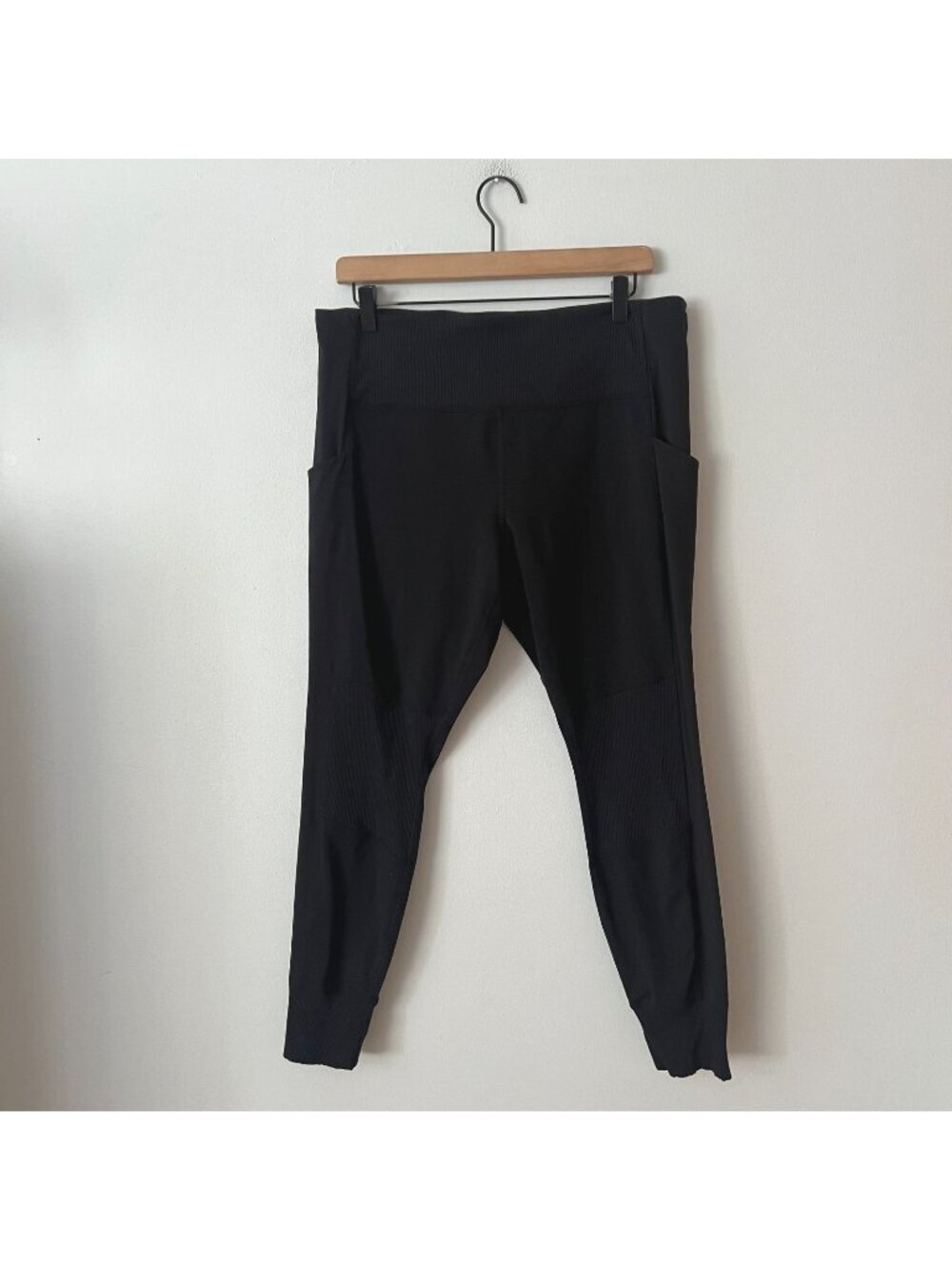 Athleta Excursion Hybrid Black Tight Women's Size XL